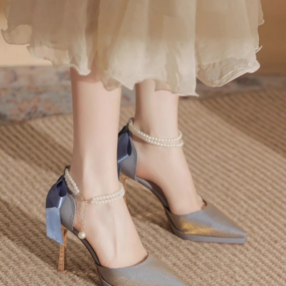 women shoes Heels